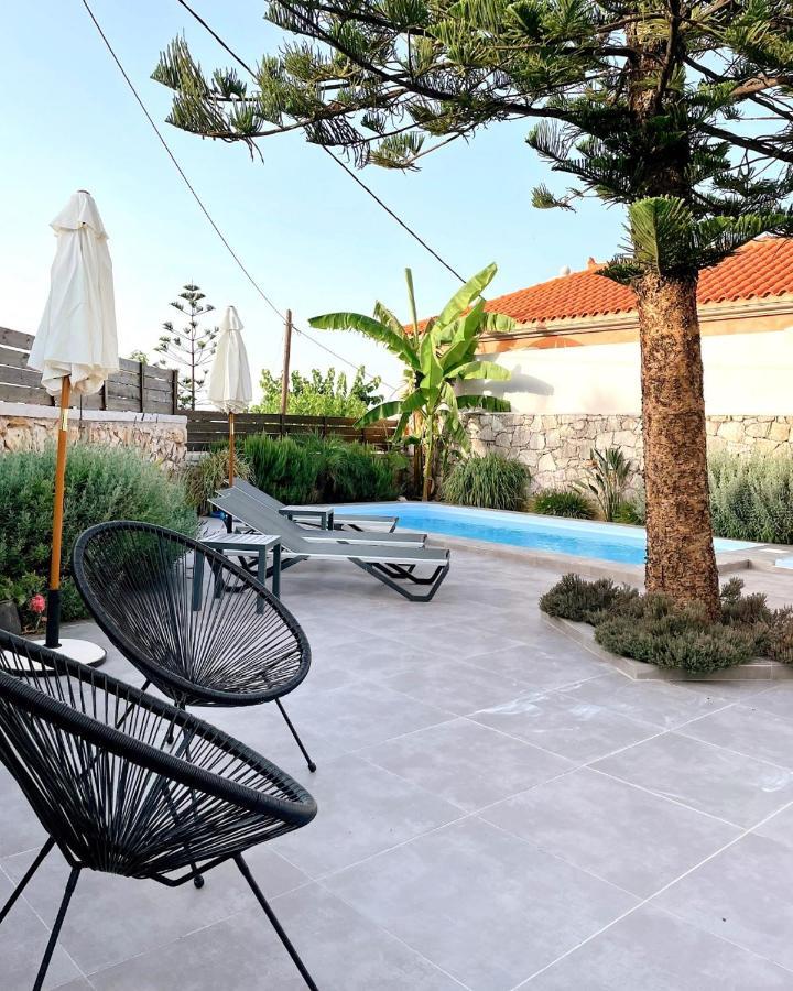 Villa Christini A Luxury Villa With Amazing Views Tzitzifés Екстериор снимка